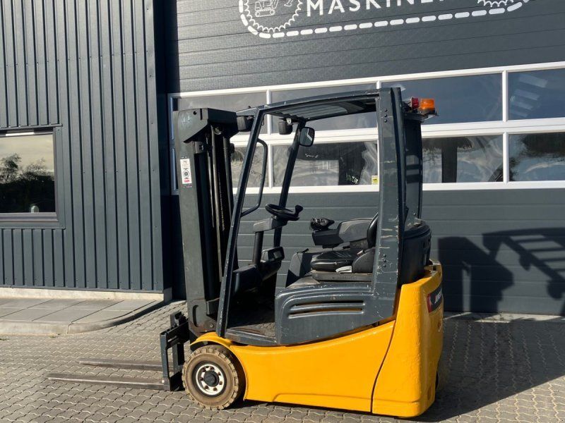 Jungheinrich EFG215  1500kg El