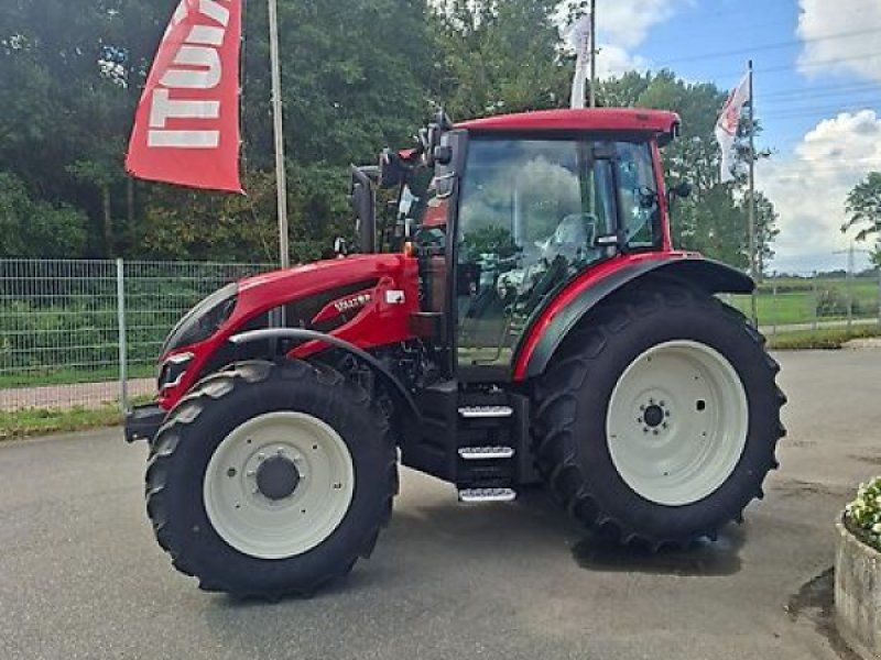 Valtra A105H4