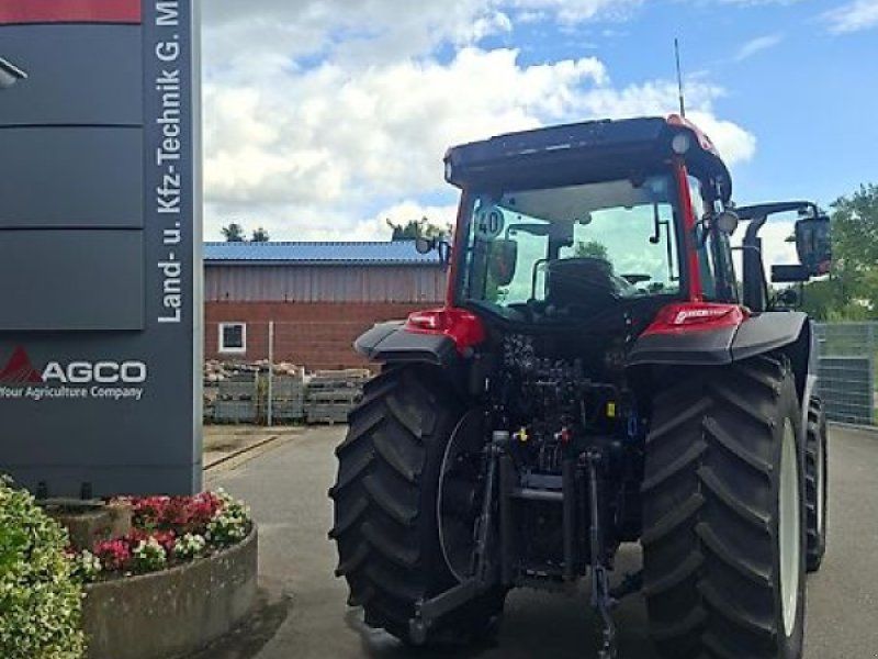 Valtra A105H4