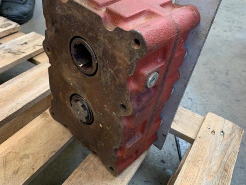 Umkehrgetriebe Frontzapfwelle