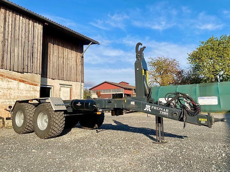 Pronar T 285 Haken-Anhänger 21to Boogie-Fahrwerk 500/60R22,5 Allian