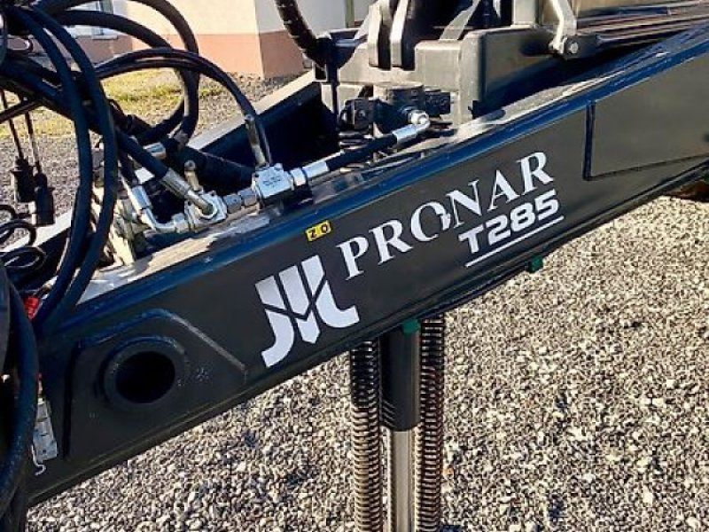 Pronar T 285 Haken-Anhänger 21to Boogie-Fahrwerk 500/60R22,5 Allian