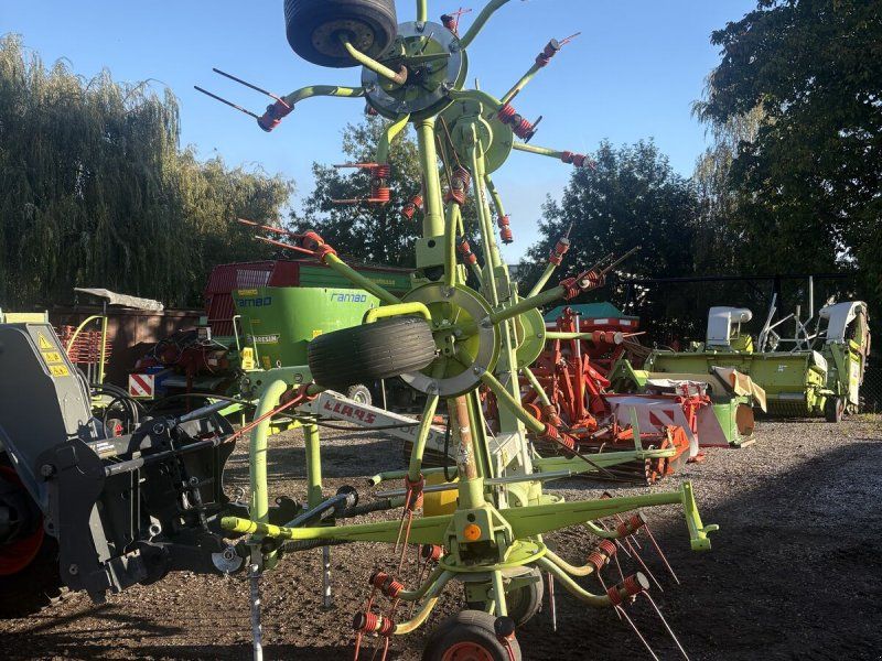 Claas Volto  64