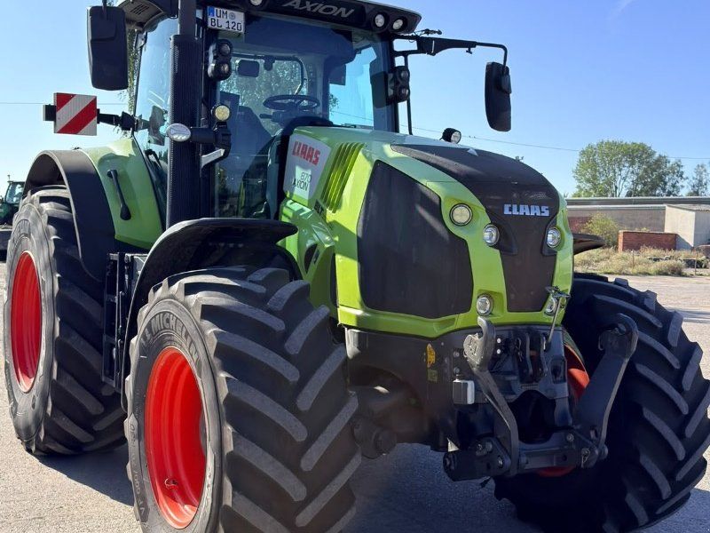 Claas Axion 870