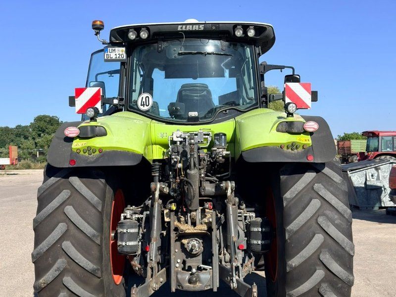 Claas Axion 870