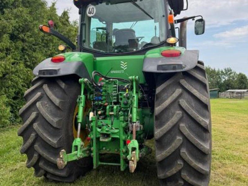 John Deere 7260R