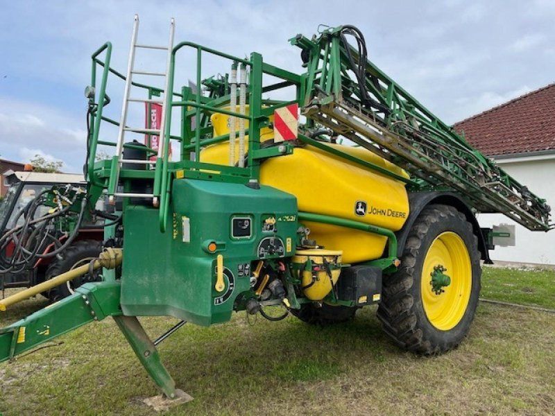 John Deere M952I