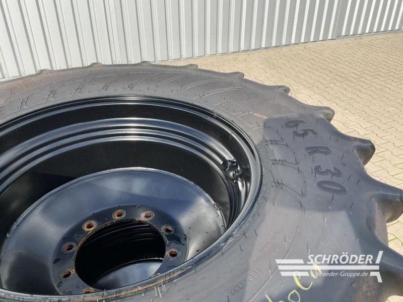 Claas 2X 540/65 R30 / 2X 650/65 R42 MITAS