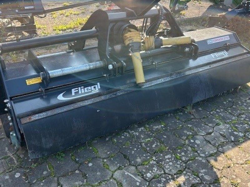Fliegl Tornado 2750