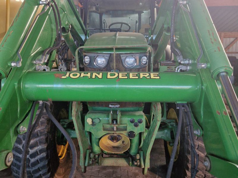 John Deere 6100MC