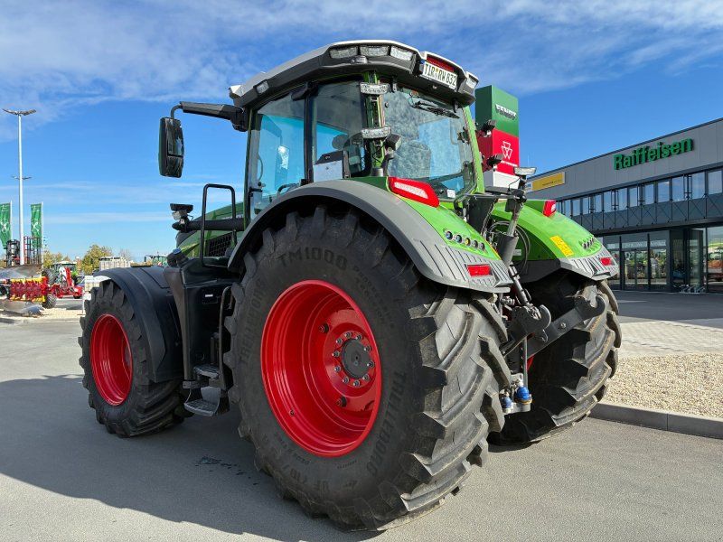 Fendt 832 Gen 5 Profi Plus