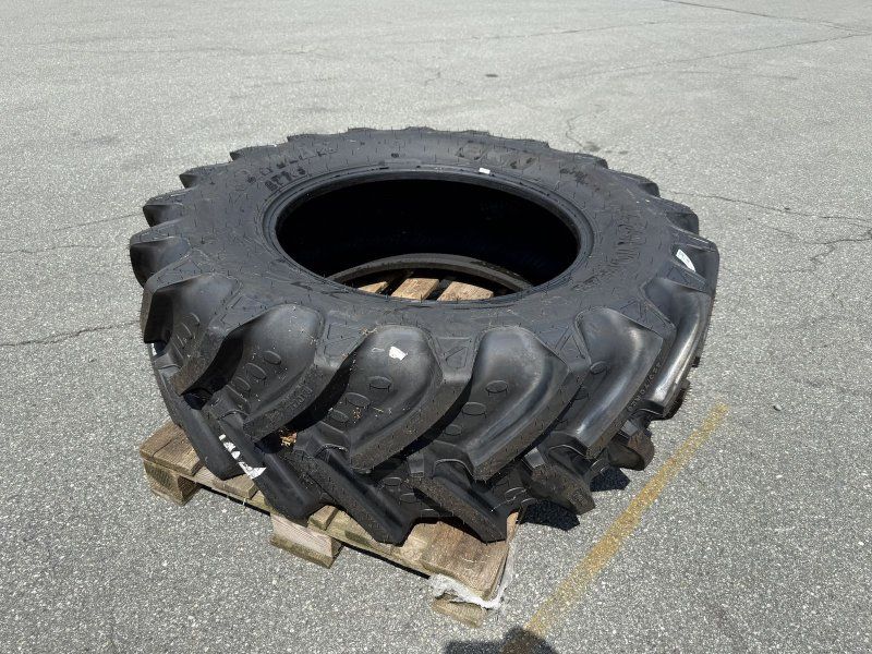 BKT AGRIMAX 420/70R28