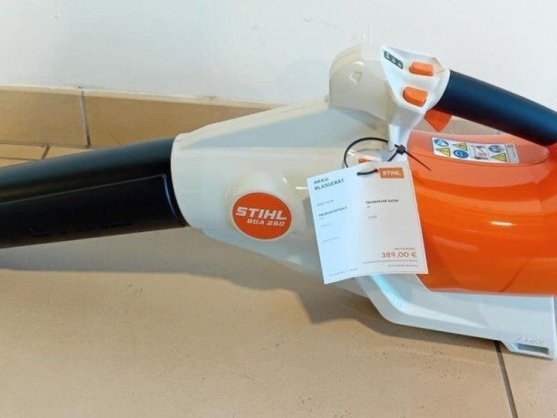 Stihl AKKU BLASGERÄT BGA 250