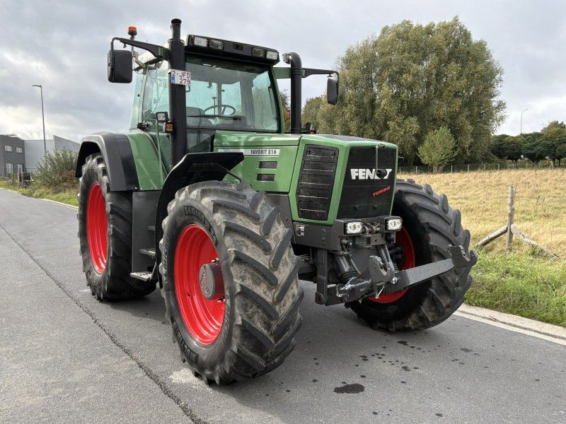 Fendt Favorit 816 Turboshift Four-Wheel-Drive Tractor
