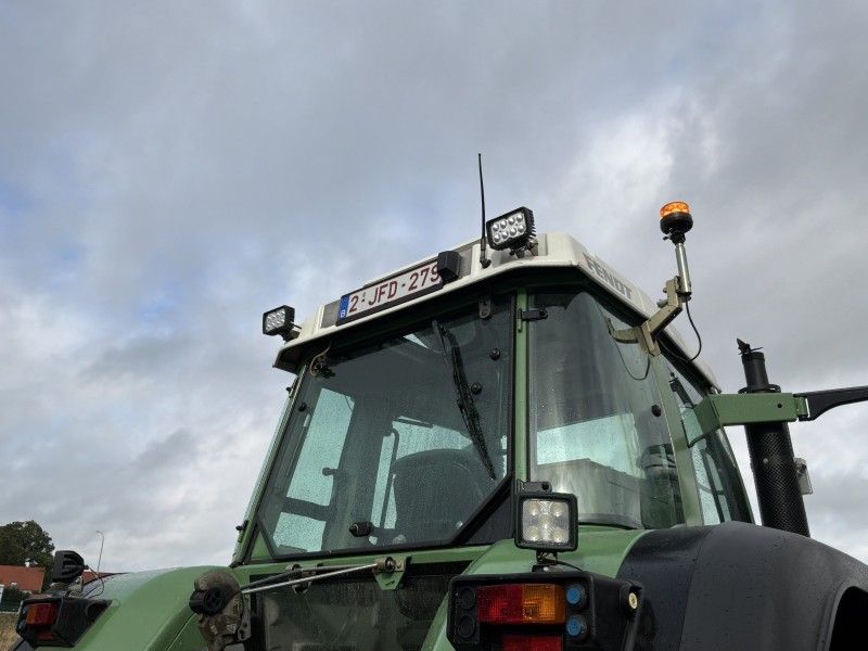 Fendt Favorit 816 Turboshift Four-Wheel-Drive Tractor