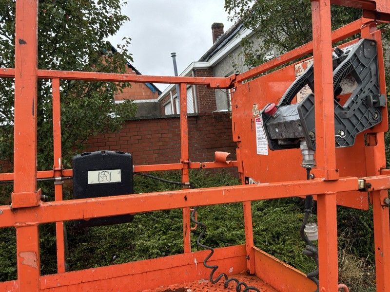 2015 JLG 2646ES Scissor Lift