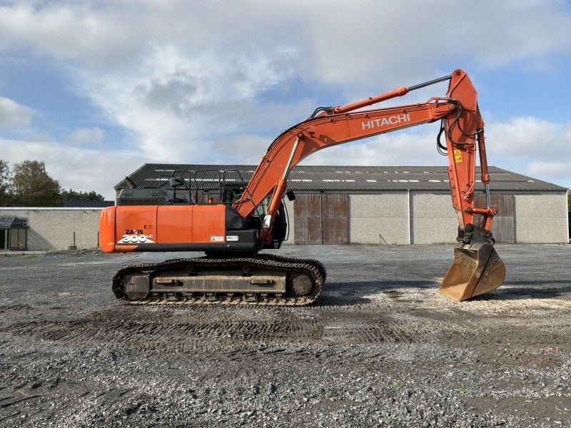 2018 Hitachi Zaxis 300 LC Rupsgraafmachine
