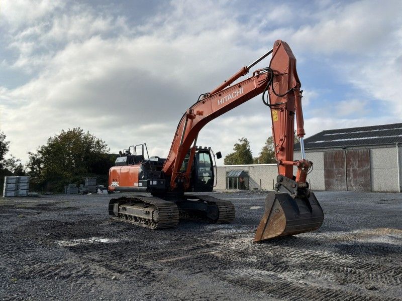 2018 Hitachi Zaxis 300 LC Rupsgraafmachine