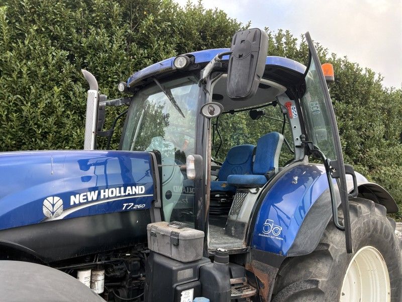 New Holland T7.260 Farm Tractor