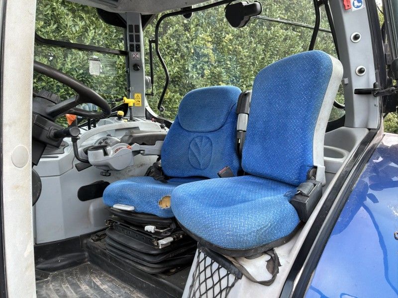 New Holland T7.260 Farm Tractor