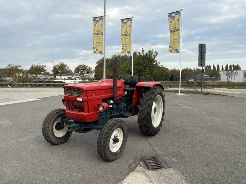 U.T.B U445 Vintage Tractor