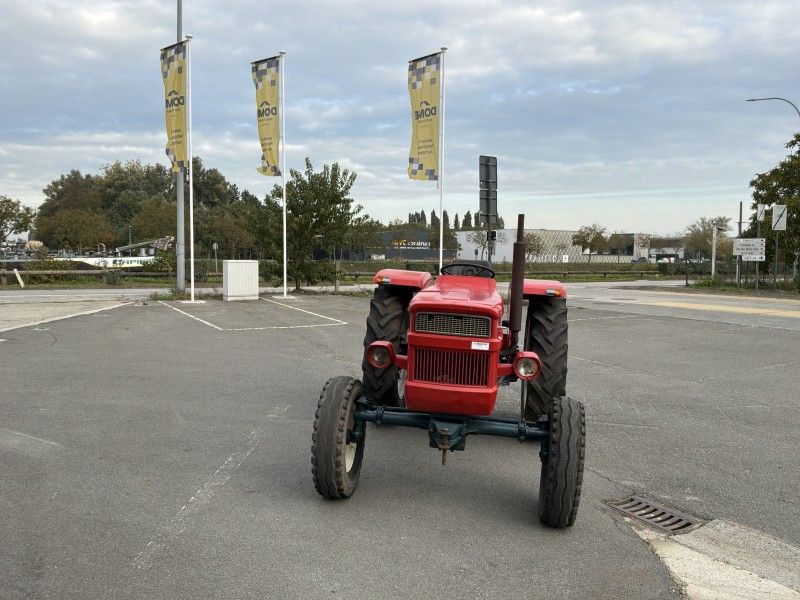 U.T.B U445 Vintage Tractor