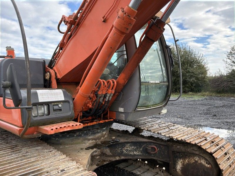 2004 Hitachi Z-Axis 180 LC Track Excavator