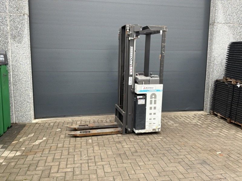 2017 UNI Carriers A/160SDTFVSJN540 Schubmaststapler