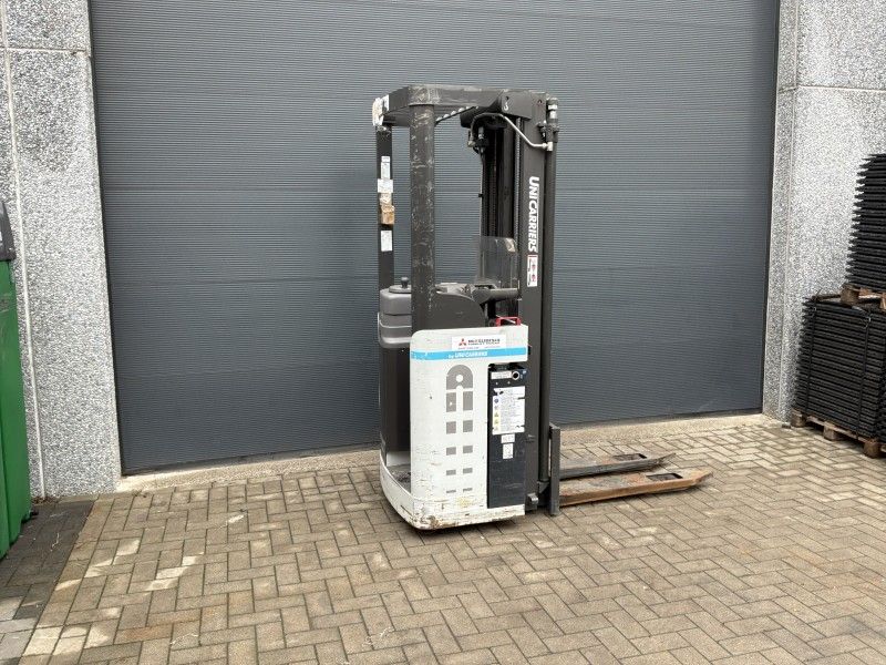2017 UNI Carriers A/160SDTFVSJN540 Schubmaststapler