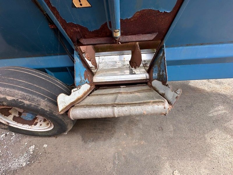2003 Frasto Storm Feed Mixer