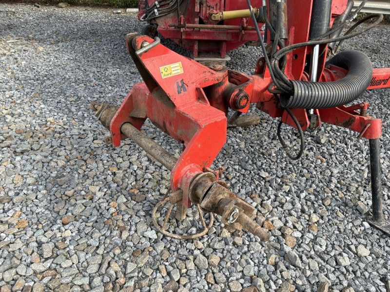 Huard SP875T Halfgedragen wentelploeg