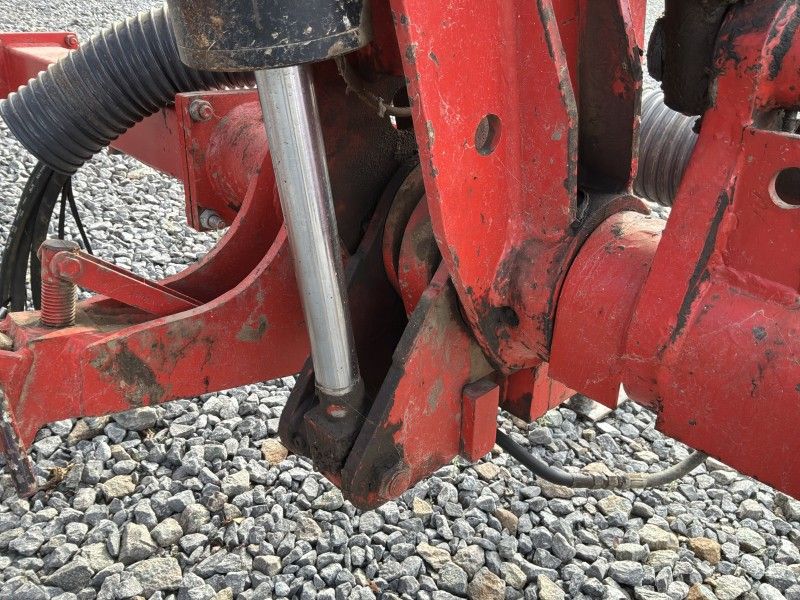 Huard SP875T Halfgedragen wentelploeg