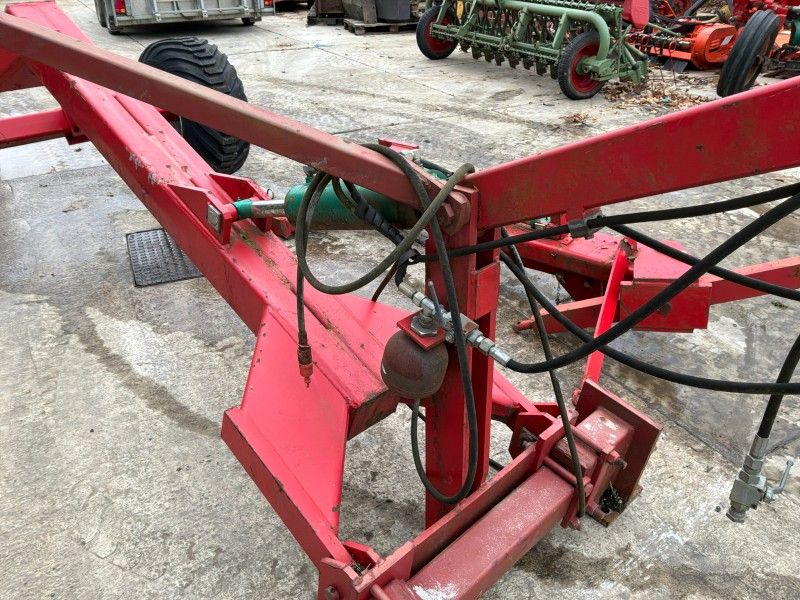 Tool Carrier