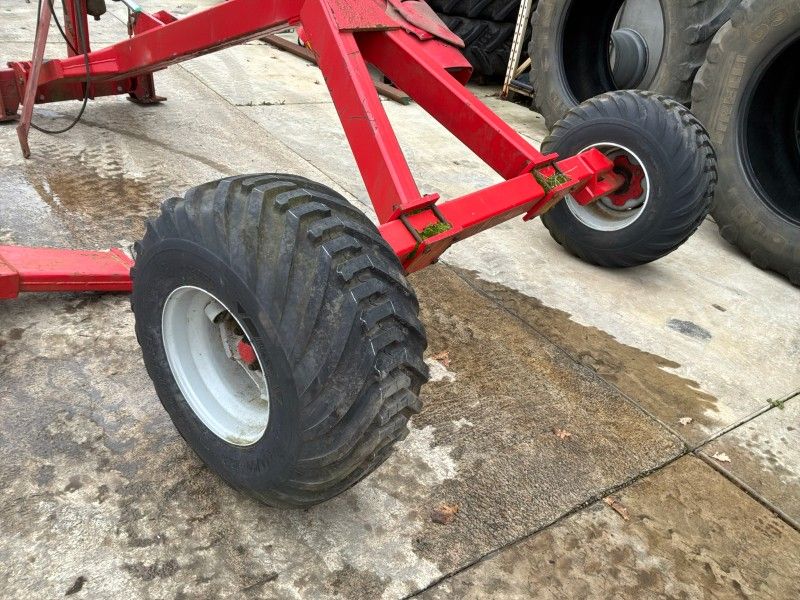 Tool Carrier