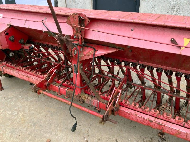Taarup 3M.33RK Seeder