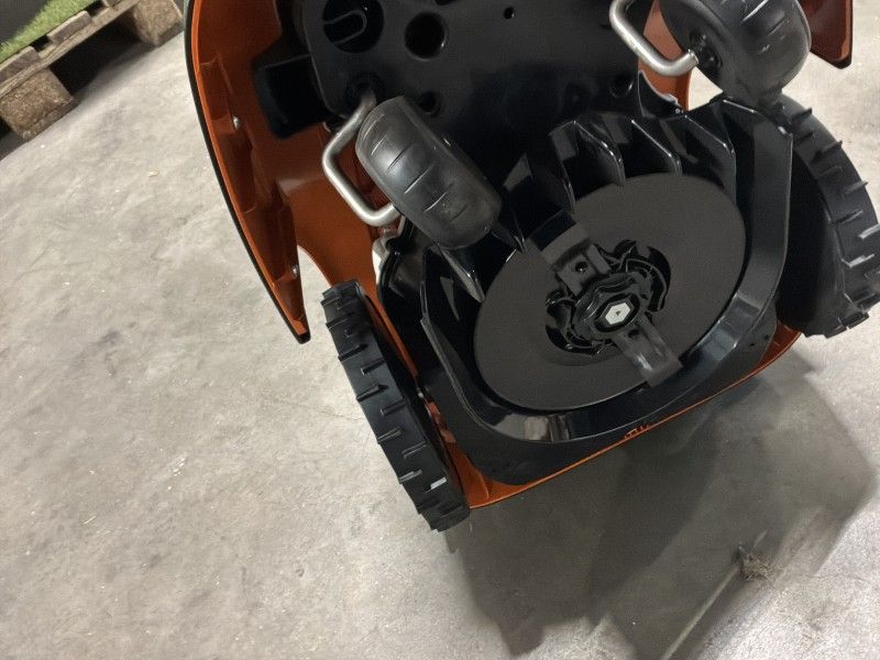 2023 Stihl RMI 422 P Robotic Lawn Mower (Unused)
