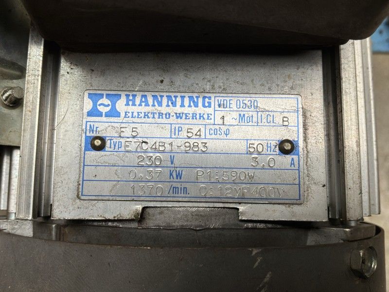 Razor sharpening machine