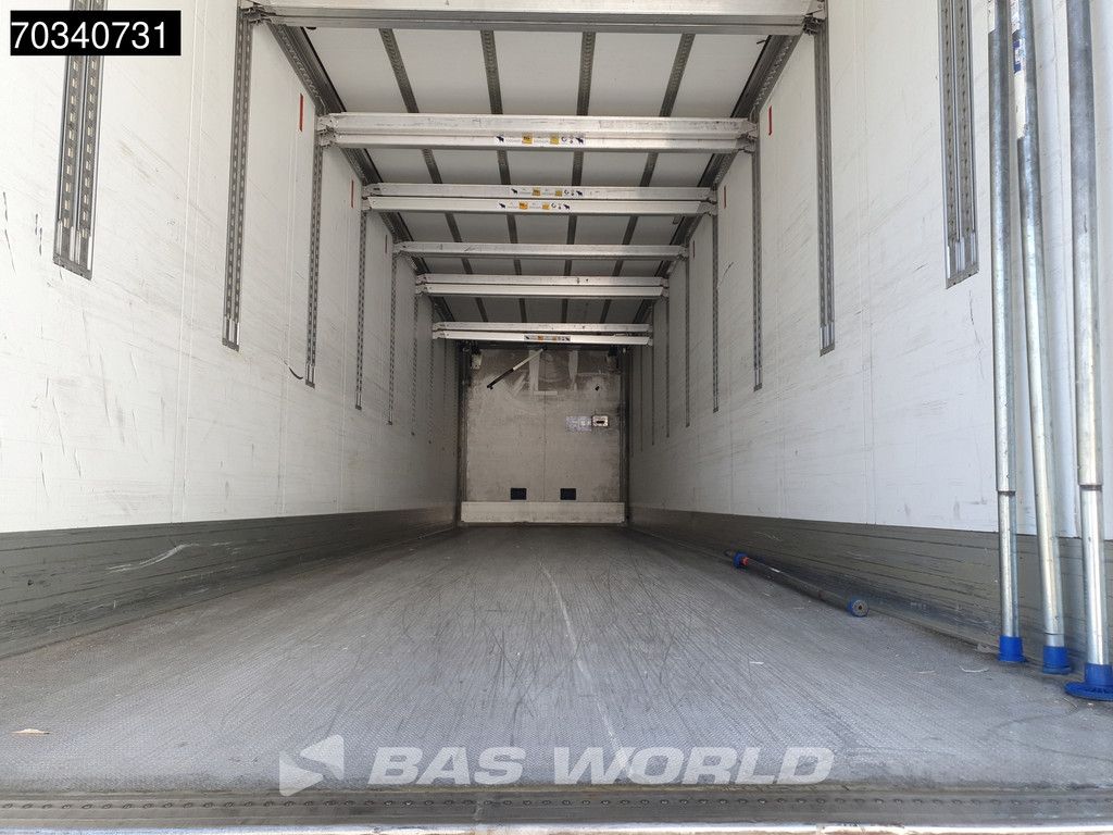 Schmitz SCB*S3B 3 axles Bi-temp Doppelstock Lift Axle TUV 04/27 Blumenbreit