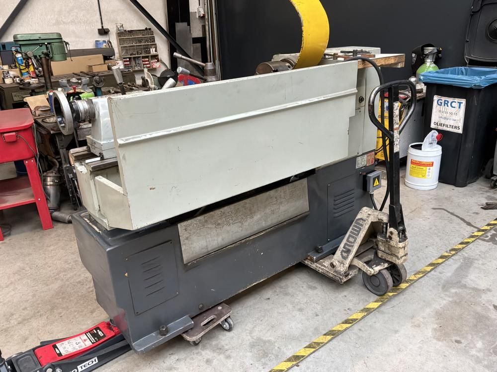 LH BJ-1630GD Drehmaschine