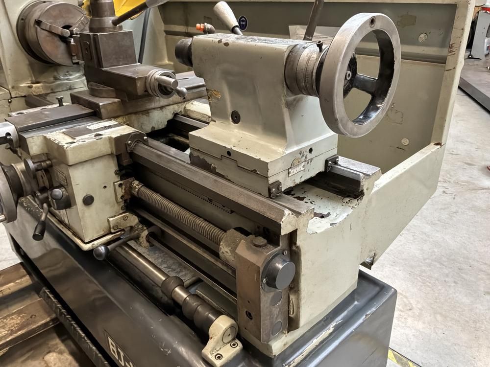 LH BJ-1630GD Drehmaschine