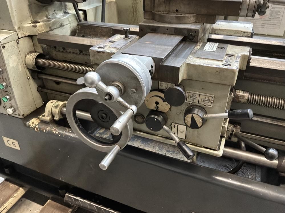 LH BJ-1630GD Drehmaschine