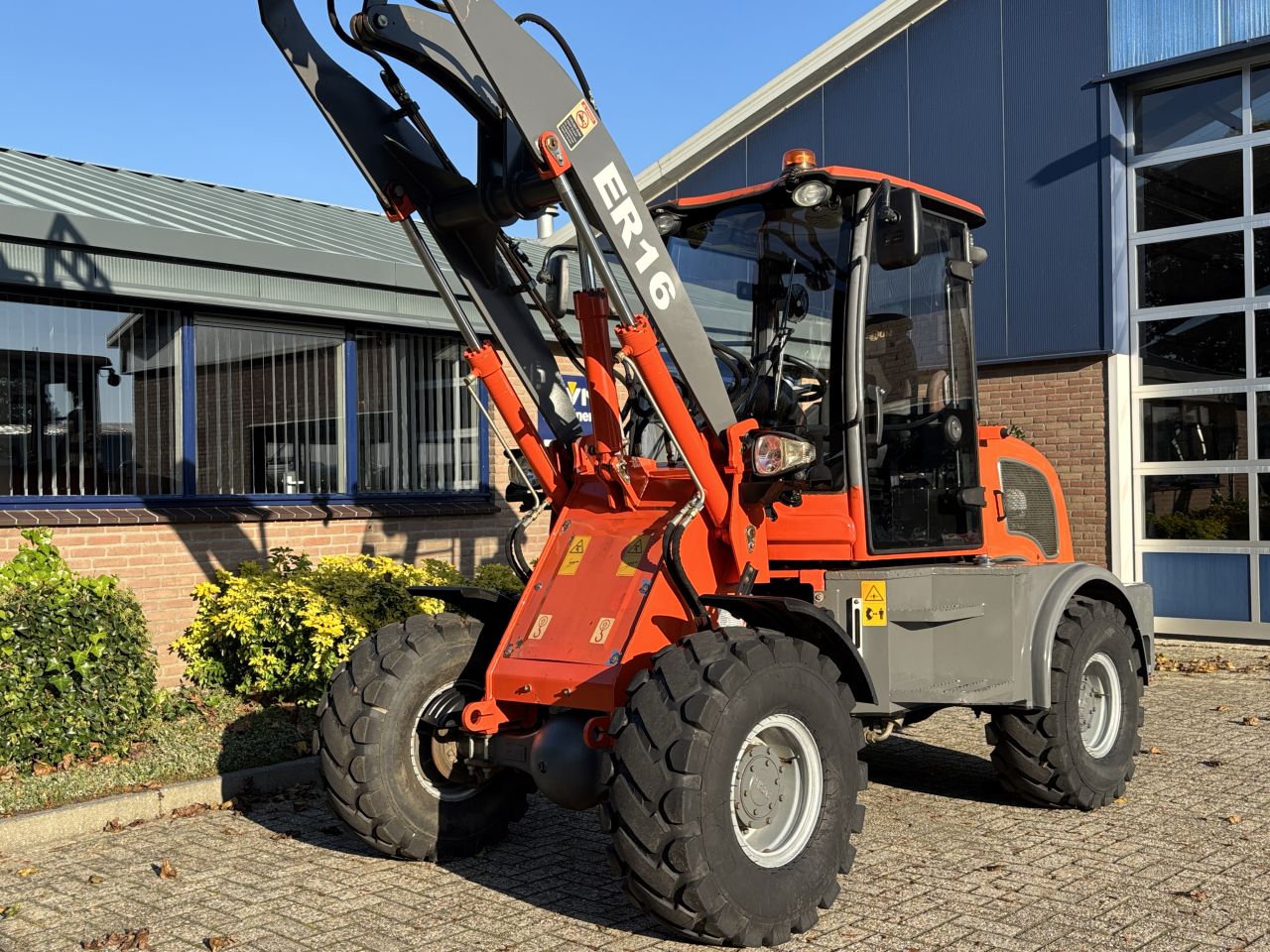 EVERUN ER16 4wd shovel / wiellader