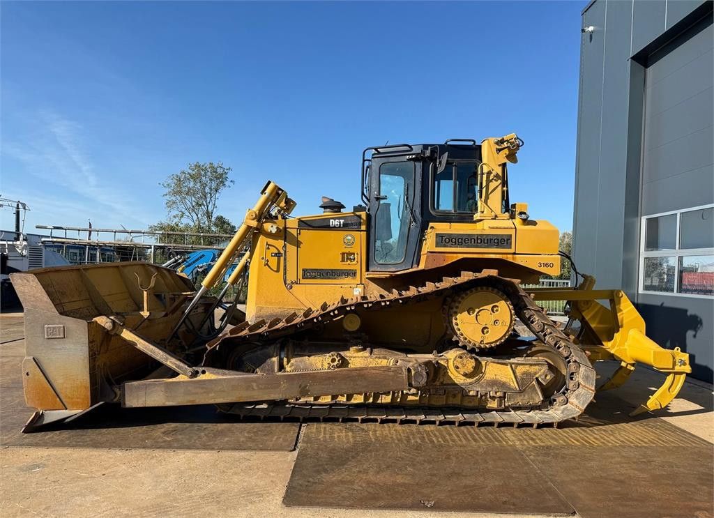 CAT D6T LGP