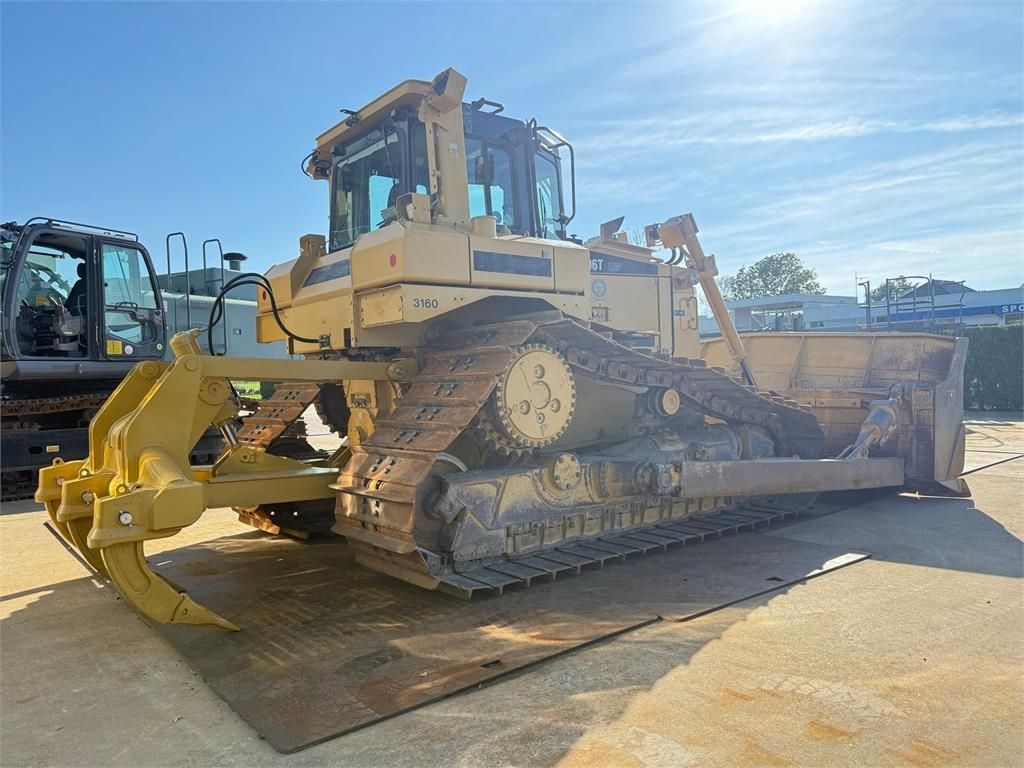 CAT D6T LGP