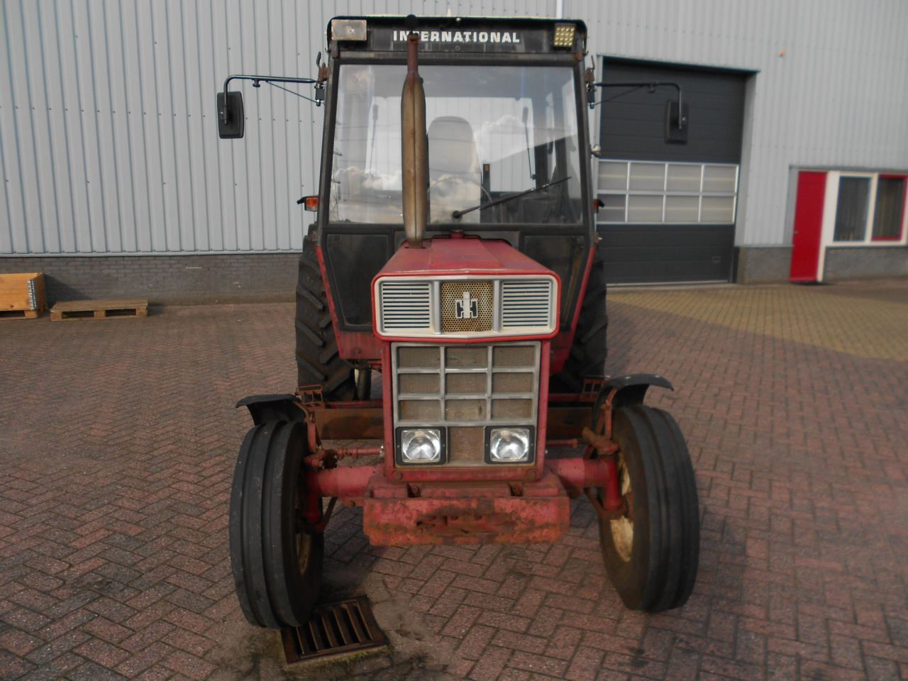International 644