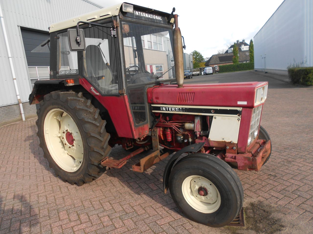 International 644