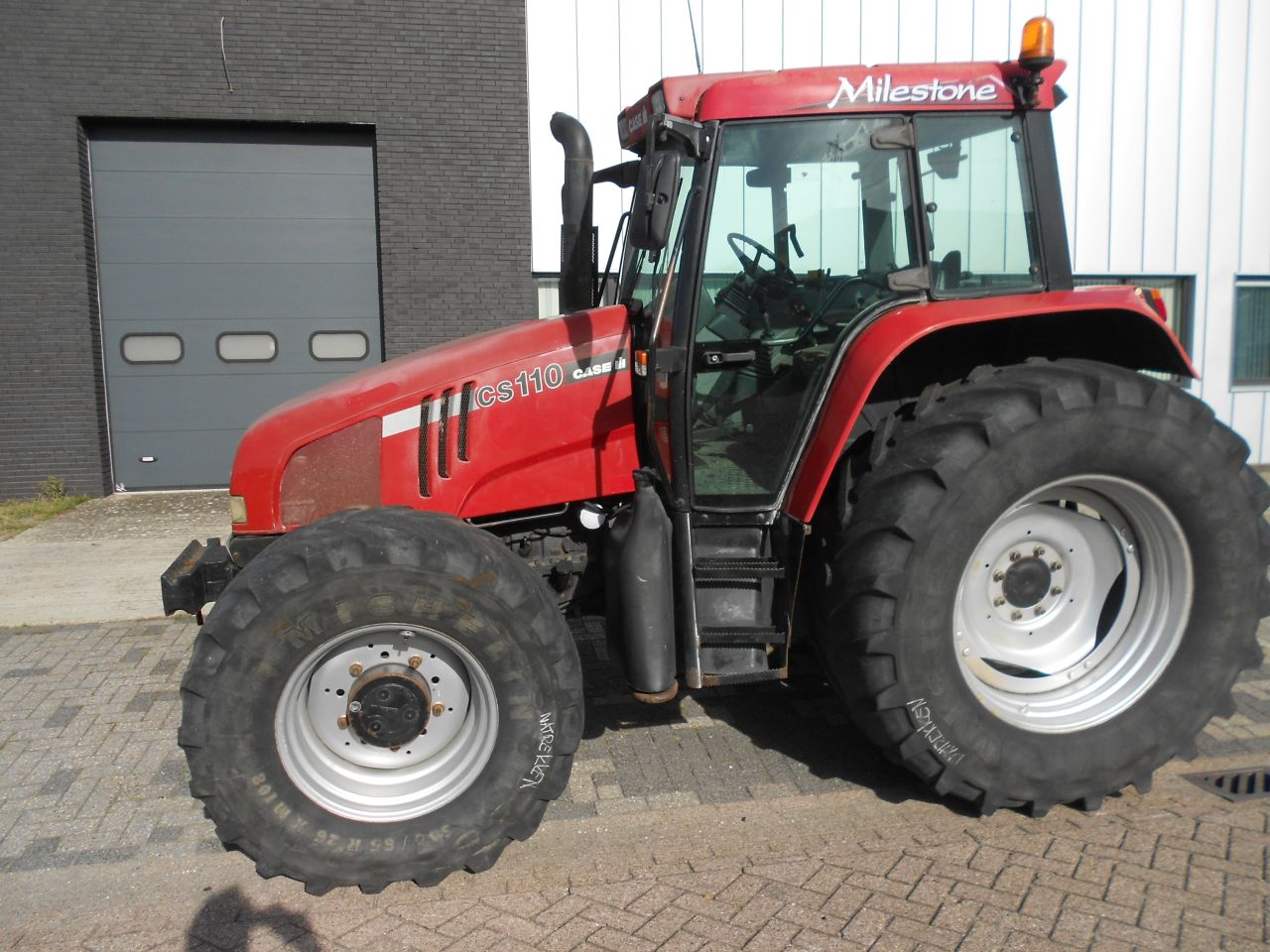 Case cs 110