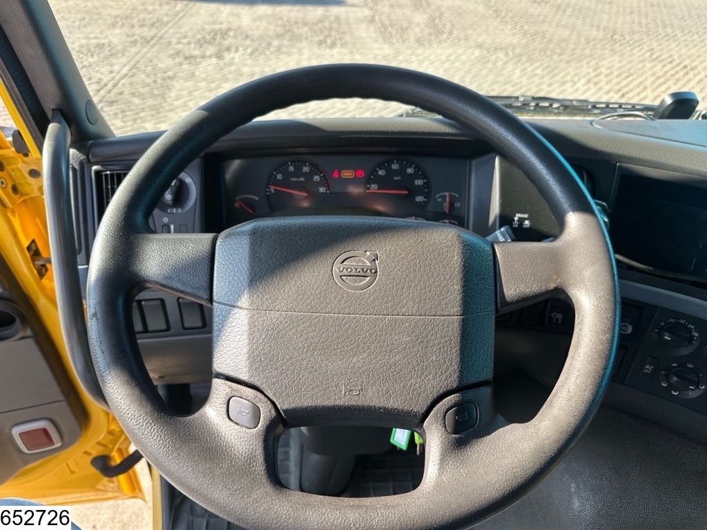 Volvo FM 440 EURO 5, Kässbohrer