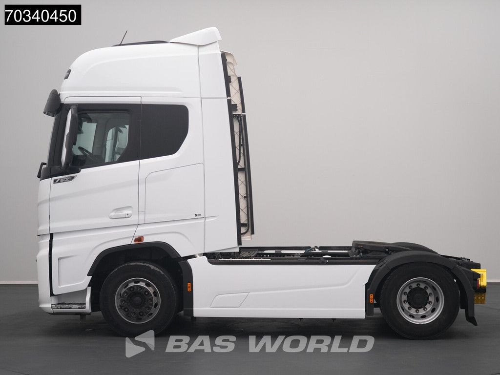 Ford F-Max 500 4X2 Retarder 2xTanks Standklima ACC Navi
