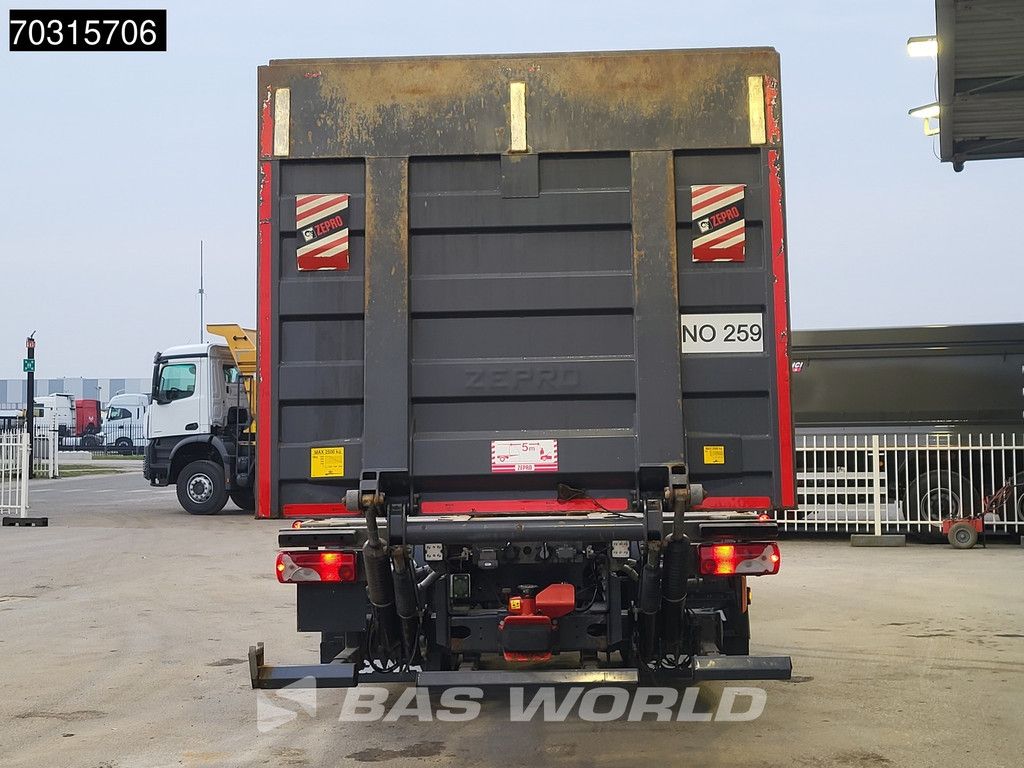 Scania P P500 6X2 2500kg Ladebordwand Lift+steering axle Automatic Retarder Air suspension Euro 6